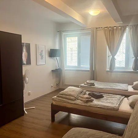 Zizkov Cosy Studio Apartments Praha Exteriér fotografie