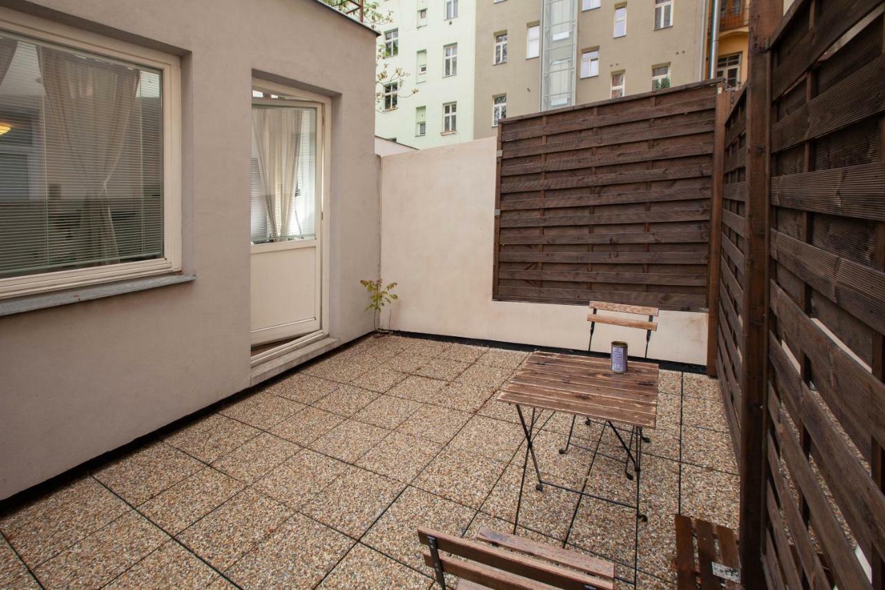 Apartment Zizkov Cosy *